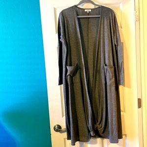 LuLaRoe Sarah Duster, size large, color grey
